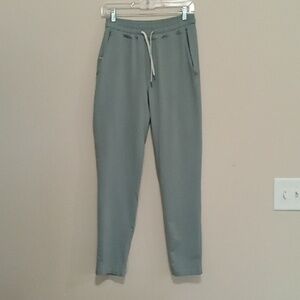 listing-status-banner